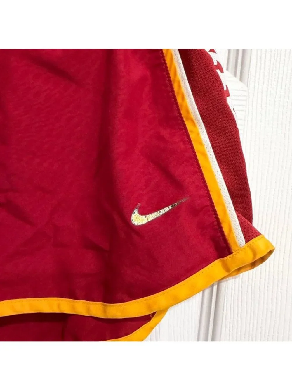 Nike Dri Fit USC University of Southern California Trojans Running Shorts Size M